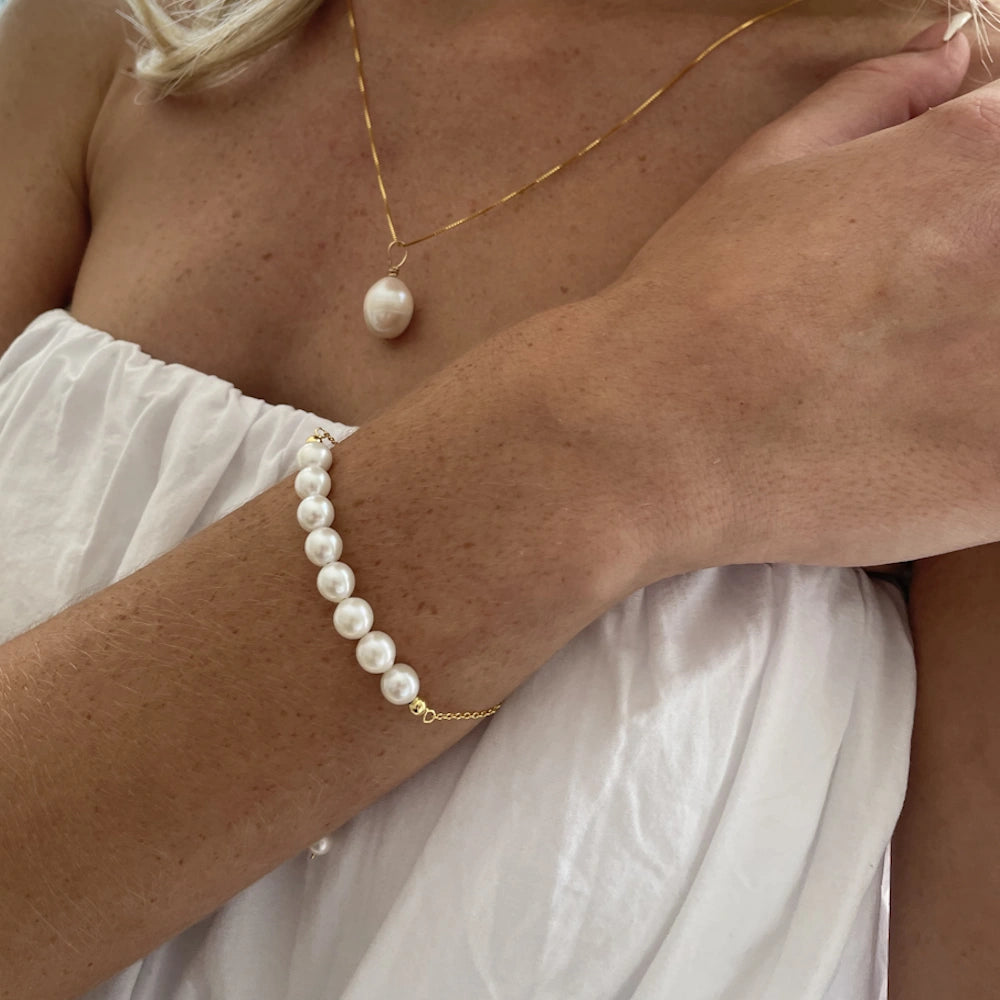 GOLD ROUND FRESHWATER PEARL CLUSTER BRACELET