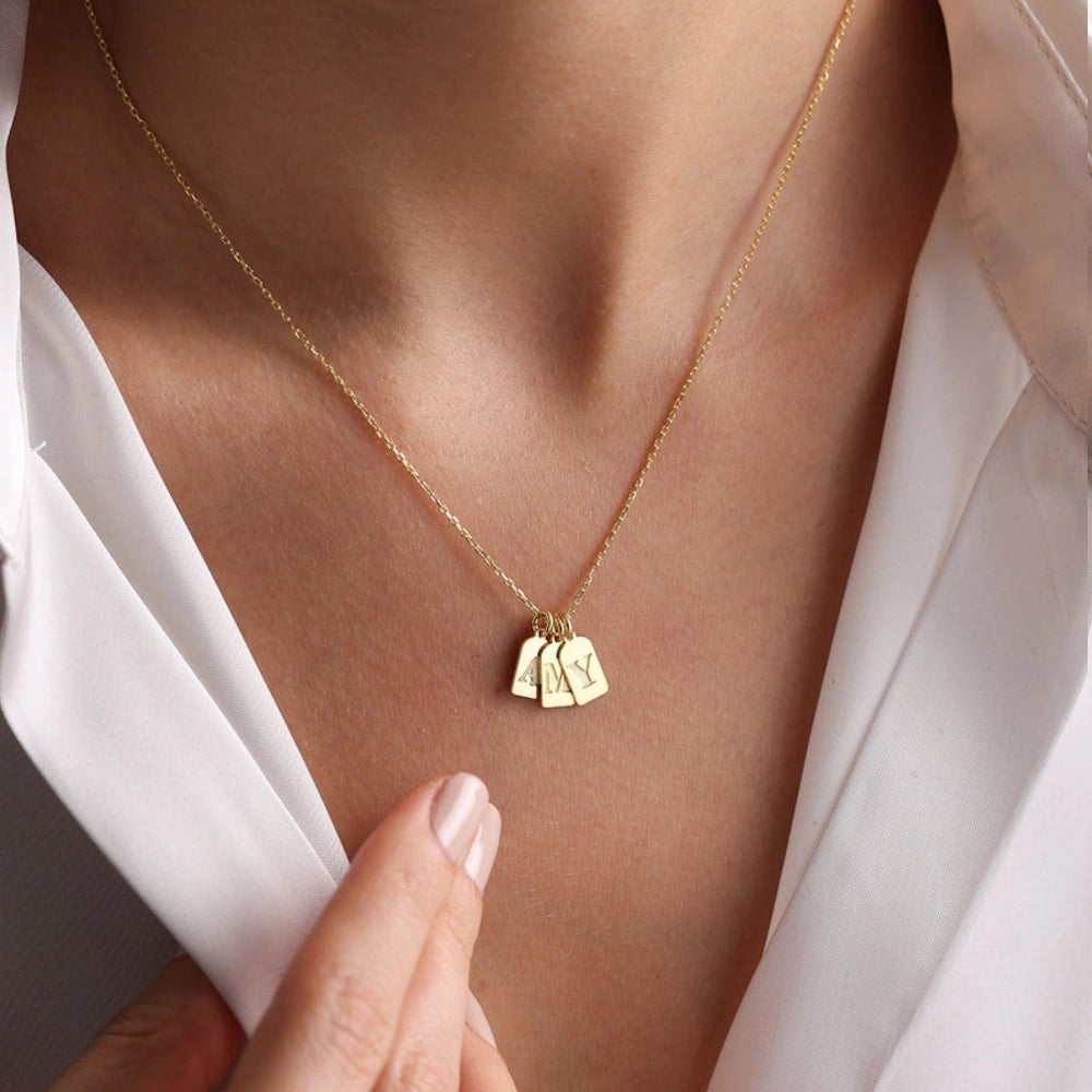 SOLID GOLD TAG INITIAL LETTER NECKLACE