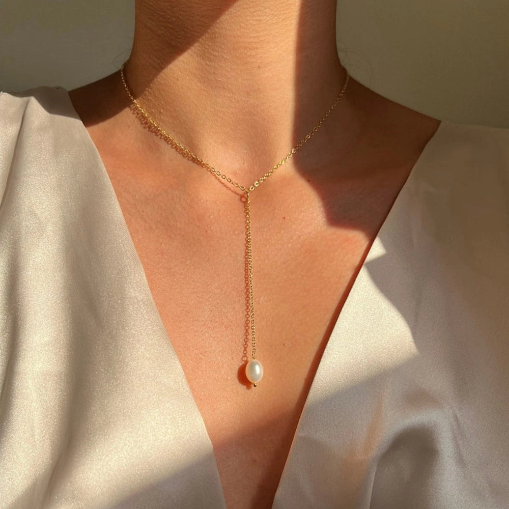 GOLD LARGE FRESHWATER PEARL LARIAT NECKLACE