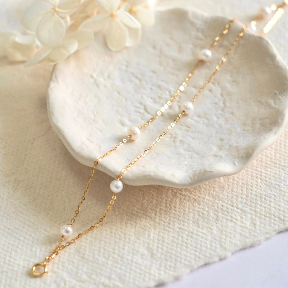 GOLD LAYERED SEED FRESHWATER PEARL BRACELET