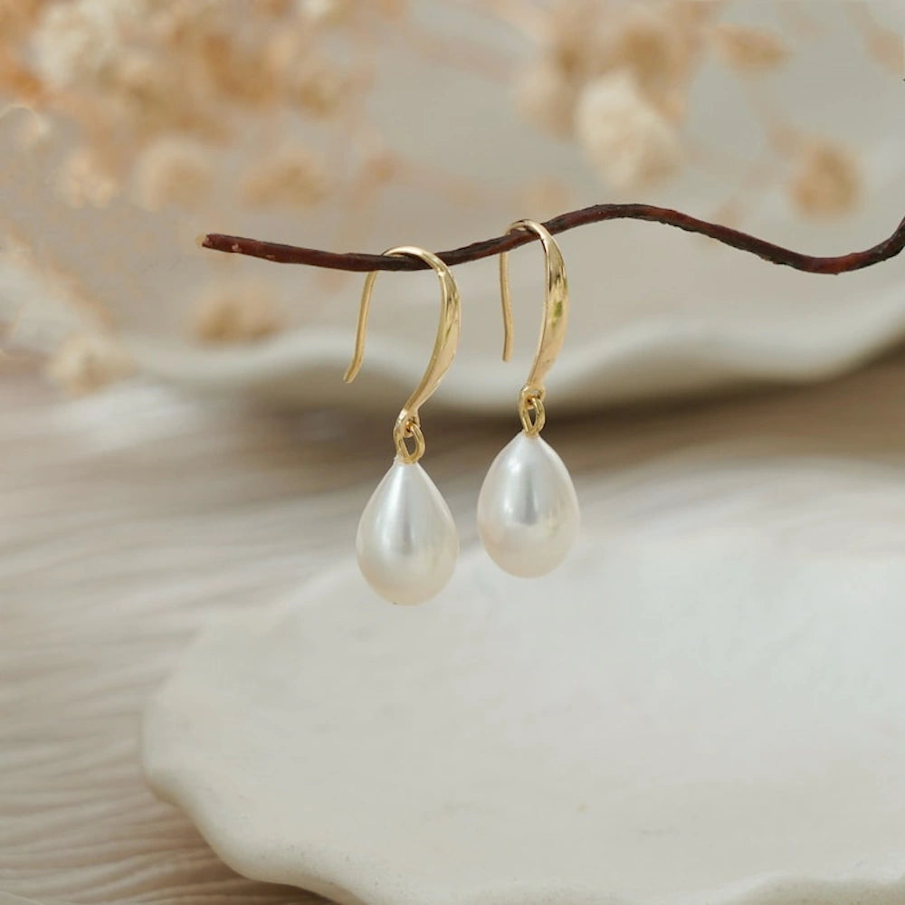 GOLD PEARL DROP FRENCH HOOK EARRINGS