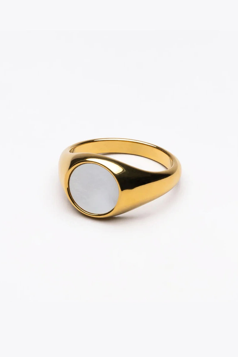 GOLD PEARL RING