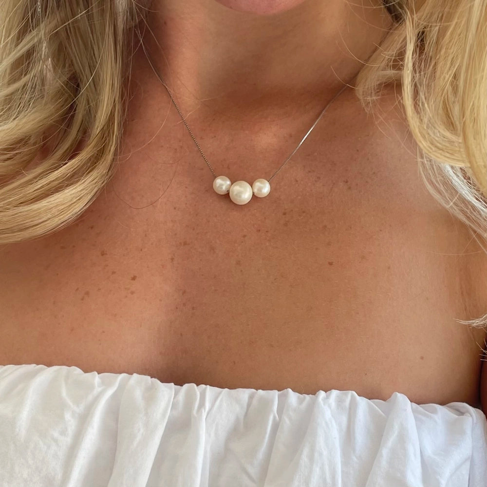 SILVER FRESHWATER PEARL TRIO CHOKER NECKLACE